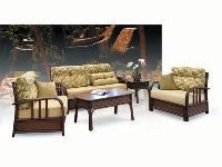 ����� ����